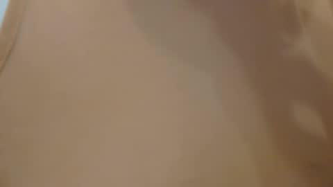 Snapshot of lillkit chatting on 10-16-25, 09:27 Lilu online show from 10-16-25, 09:27