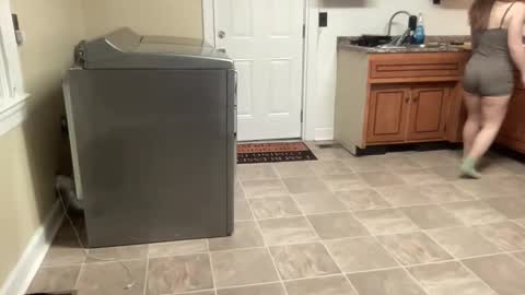 Snapshot of lilly_adams88 chatting on 03-10-26, 03:11 lilly_adams88 online show from 03-10-26, 03:11