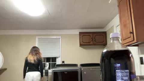 lilly_adams88 online show from 06-21-26, 01:52