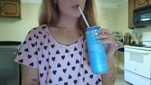 lilly_adams88 online show from 07-14-26, 10:15