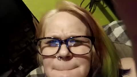 LilMizzTwizid online show from 05-03-26, 08:31