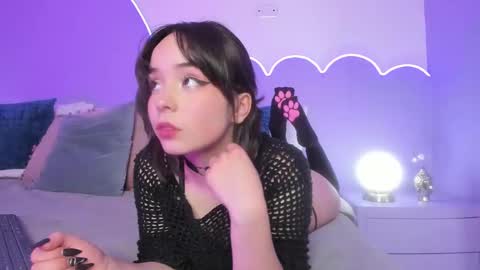 Lilou online show from 02-18-25, 05:53