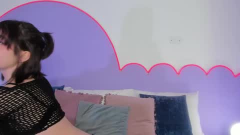 Lilou online show from 03-06-25, 01:24