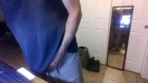 Snapshot of lilpackage69 chatting on 10-19-25, 03:40 lilpackage69 online show from 10-19-25, 03:40