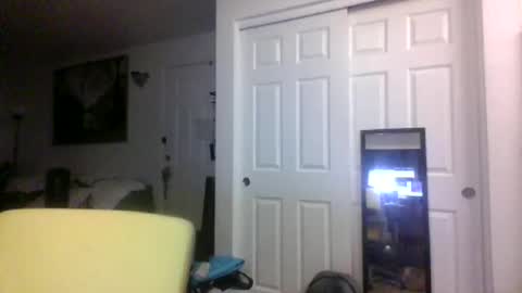 Snapshot of lilpackage69 chatting on 10-24-25, 02:52 lilpackage69 online show from 10-24-25, 02:52