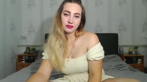 lilu_cute25 online show from 11-11-25, 10:10