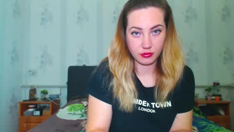 lilu_cute25 online show from 03-15-26, 10:05