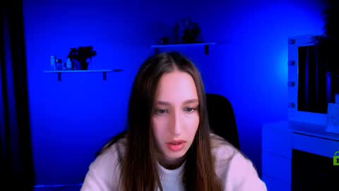lilu_pink online show from 10-03-25, 12:46
