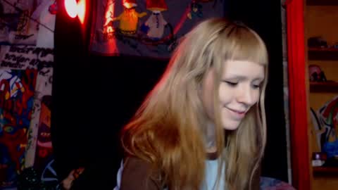 Lilu Spitty Kitten  online show from 01-15-25, 07:34