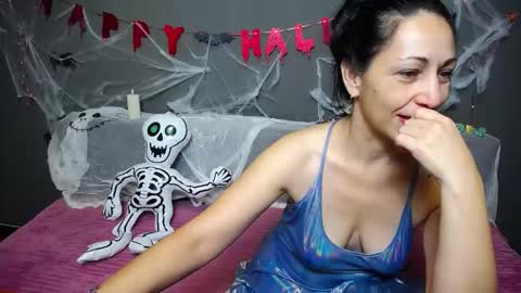 Snapshot of lilugrants chatting on 10-31-25, 08:10 lilugrants online show from 10-31-25, 08:10