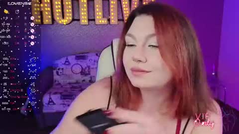 Lilu online show from 07-18-26, 12:31