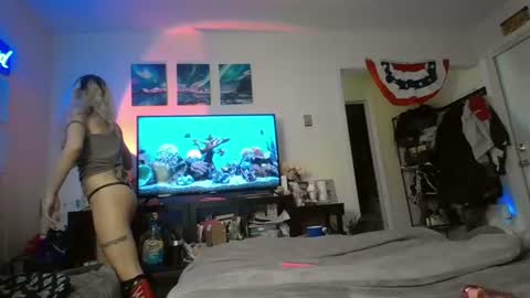 Little Violet online show from 07-24-26, 08:51
