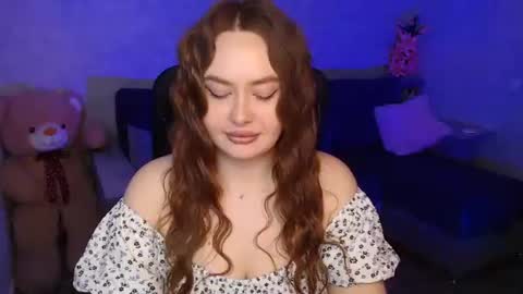 lily_baker_ online show from 02-18-26, 04:25
