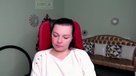 Lily online show from 12-30-24, 05:58