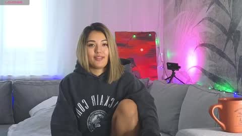 Lily online show from 12-15-24, 08:41