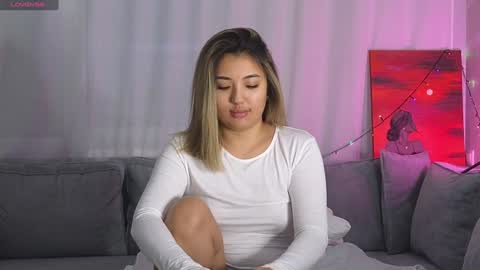 Lily online show from 01-03-25, 05:06