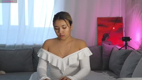 Lily online show from 01-13-25, 06:27