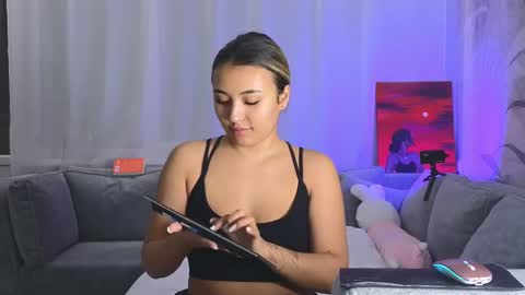 Lily online show from 02-16-25, 05:04