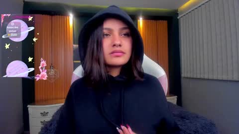 Lily online show from 03-07-25, 07:19