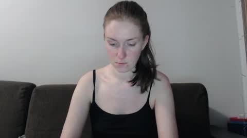 lily_love_x online show from 05-04-26, 02:51