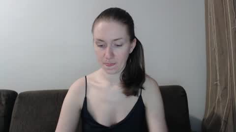 lily_love_x online show from 06-18-26, 05:51