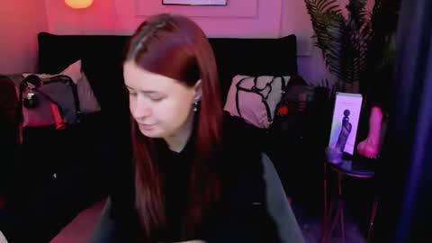Snapshot of lily_moonlight chatting on 07-29-26, 09:07 Lily online show from 07-29-26, 09:07