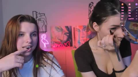 Lily online show from 11-06-25, 07:37