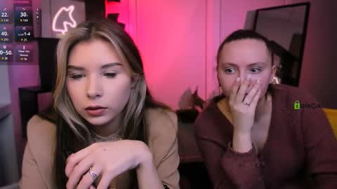 Lily online show from 11-30-25, 07:18