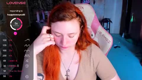 Snapshot of lily_shamy chatting on 06-29-26, 11:43 Alice online show from 06-29-26, 11:43
