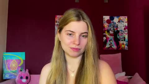 Lily online show from 05-06-26, 02:44