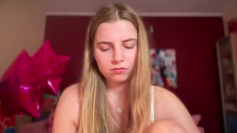 Lily online show from 05-24-26, 06:46