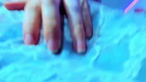 Snapshot of lily_stone04 chatting on 12-04-25, 08:01 lily_stone04 online show from 12-04-25, 08:01