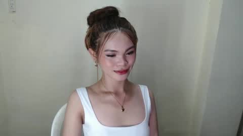 Youre pleasure Lily online show from 12-18-24, 03:22