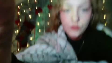 small lily online show from 01-12-26, 07:02