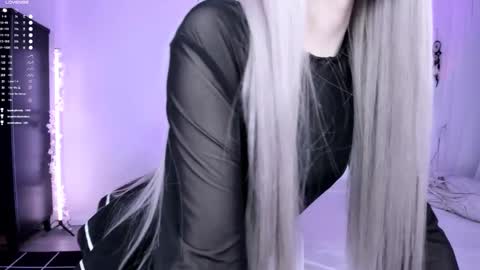 Lily online show from 03-06-25, 06:41