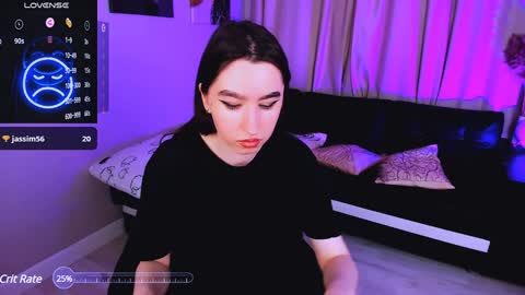 LILY online show from 01-11-25, 04:14