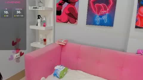 Lily online show from 06-21-26, 03:31