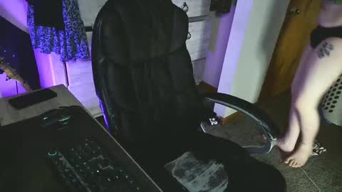 lilybvixen online show from 03-06-26, 02:57