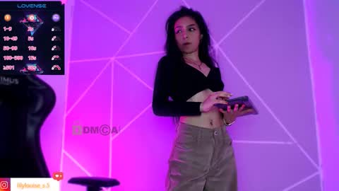 Liliana louise online show from 11-26-25, 12:33