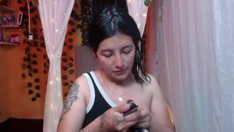 Snapshot of lilymoon_018 chatting on 05-16-26, 01:10 lilymoon_018 online show from 05-16-26, 01:10