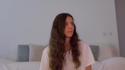 Lily online show from 10-13-25, 01:22