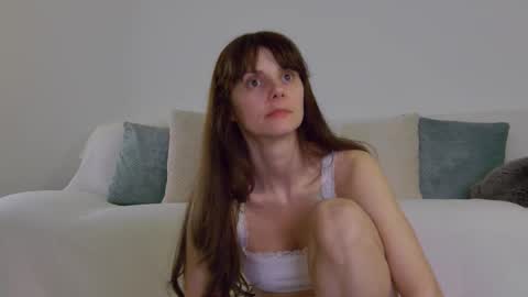 Lily online show from 02-17-26, 08:04