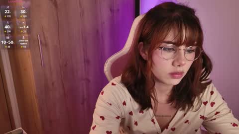 lily help me to collect more cosplay online show from 12-15-25, 03:55