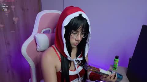 lily help me to collect more cosplay online show from 12-23-25, 02:31