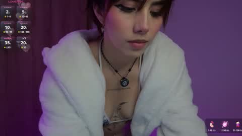 lily help me to collect more cosplay online show from 03-12-26, 04:18