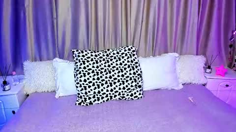 Lilian online show from 12-05-25, 04:54