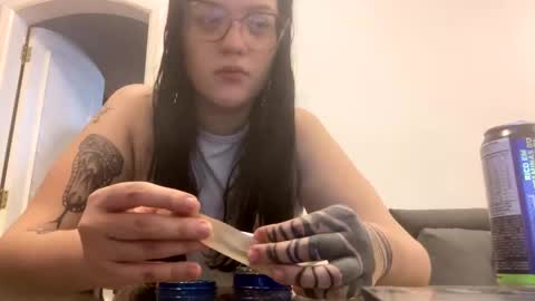 Snapshot of lilyswear chatting on 02-07-25, 11:45 lilyswear online show from 02-07-25, 11:45