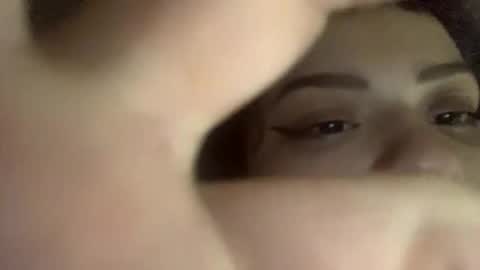 Snapshot of lilyswear chatting on 02-24-25, 09:53 lilyswear online show from 02-24-25, 09:53
