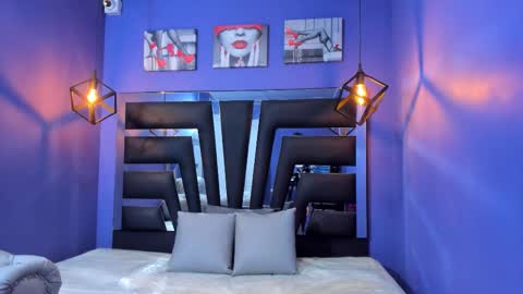 Snapshot of lilyth_adam chatting on 11-26-25, 01:06 Lilythadam online show from 11-26-25, 01:06