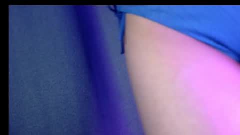 LilyXSky online show from 02-28-25, 03:26